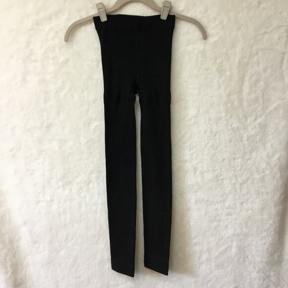 Dark Grey Stretchable Contour Leggings - Picture 1 of 12